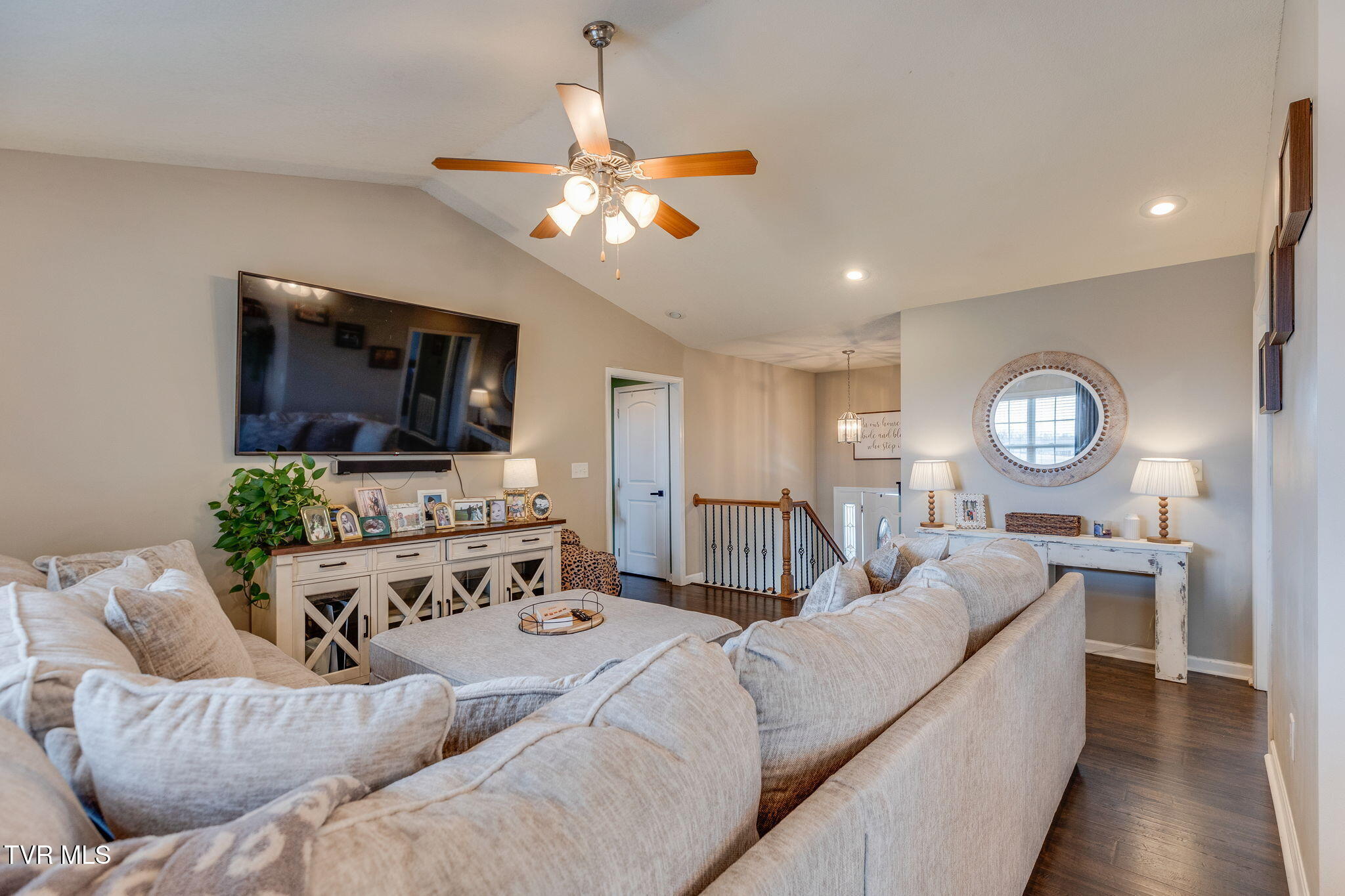 175 Argil Cox Road Jonesborough, TN 37659 - Photo 8 of 35 008