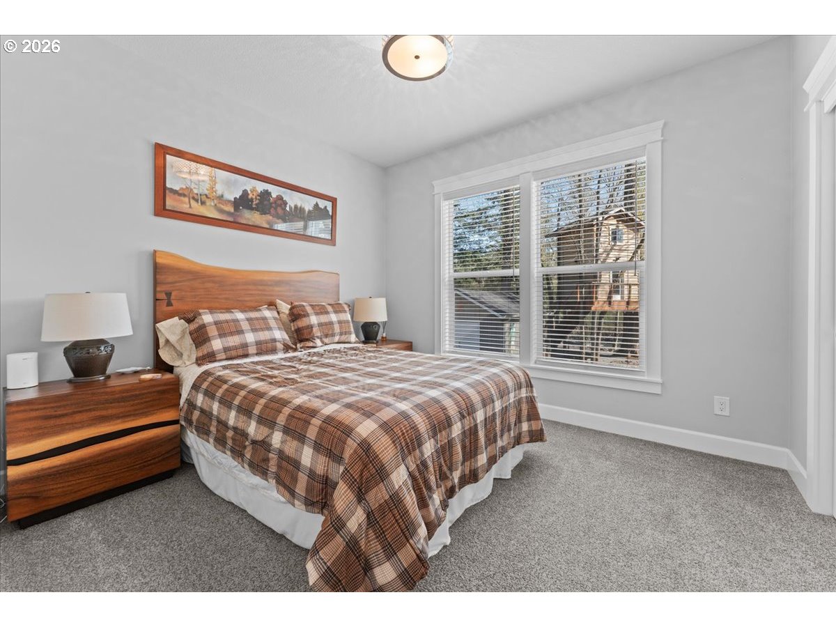 17465 South Abiqua Road Northeast Silverton, OR 97381 - Photo 12 of 47