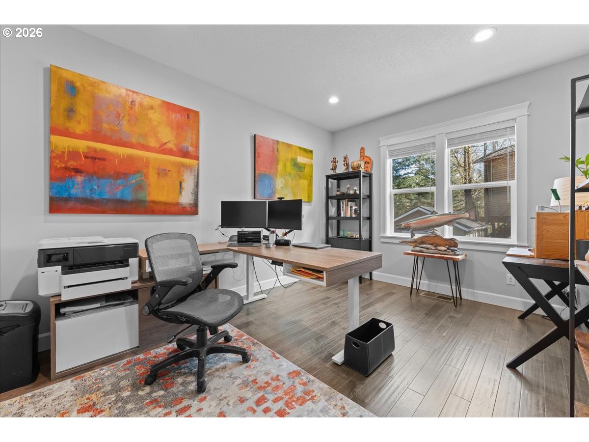 17465 South Abiqua Road Northeast Silverton, OR 97381 - Photo 13 of 47