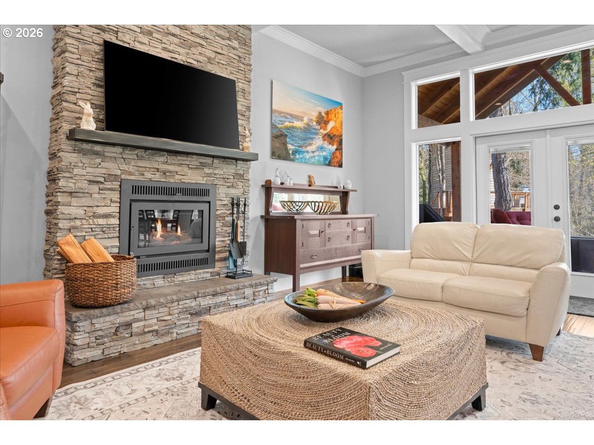 17465 South Abiqua Road Northeast Silverton, OR 97381 - Photo 17 of 47