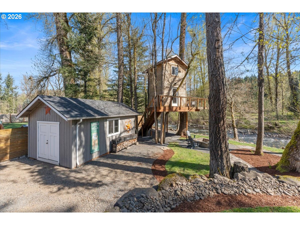 17465 South Abiqua Road Northeast Silverton, OR 97381 - Photo 35 of 47