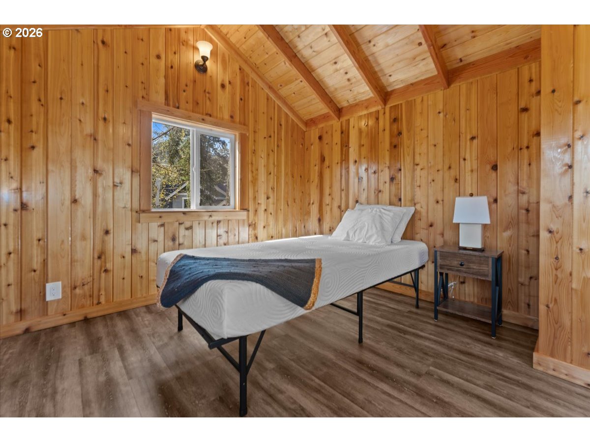 17465 South Abiqua Road Northeast Silverton, OR 97381 - Photo 38 of 47