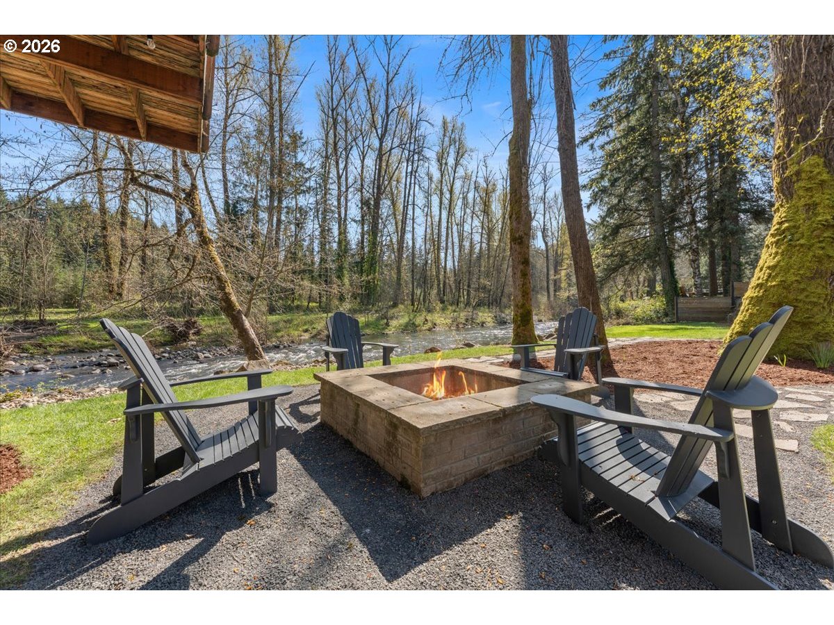 17465 South Abiqua Road Northeast Silverton, OR 97381 - Photo 41 of 47