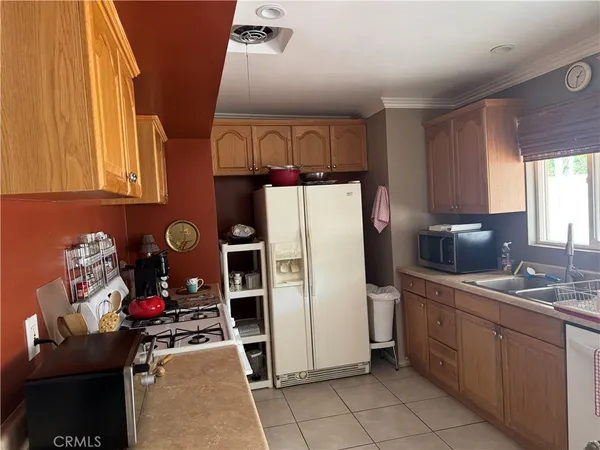 $729,000 | 445 North Farrell Drive, Palm Springs, CA 92262