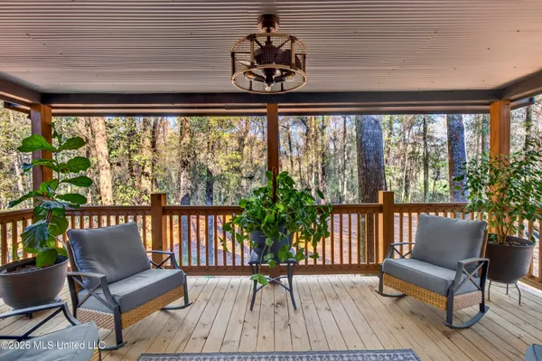 $425,000 | 445 Live Oak Drive, Lucedale, MS 39452