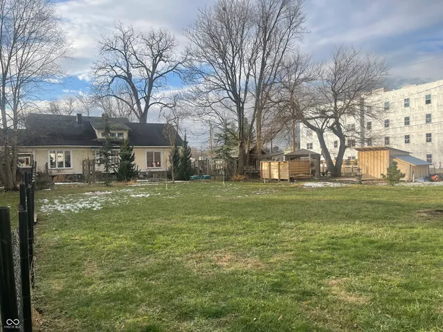 $825,000 | 2814-2830 Ruckle Street, Indianapolis, IN 46205