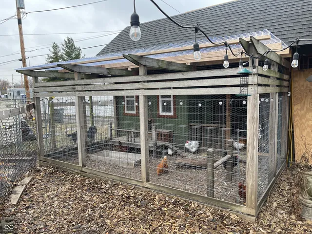 $825,000 | 2814-2830 Ruckle Street, Indianapolis, IN 46205