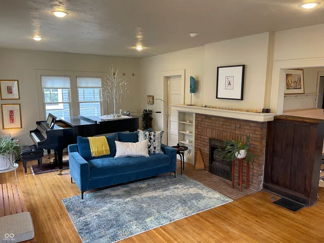 $825,000 | 2814-2830 Ruckle Street, Indianapolis, IN 46205