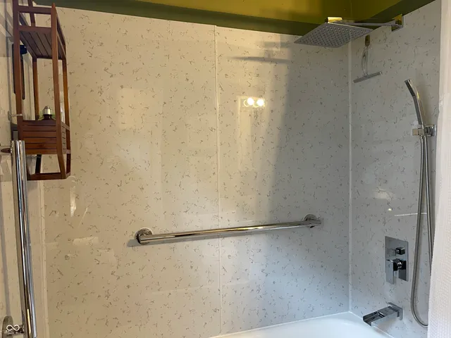 $825,000 | 2814-2830 Ruckle Street, Indianapolis, IN 46205