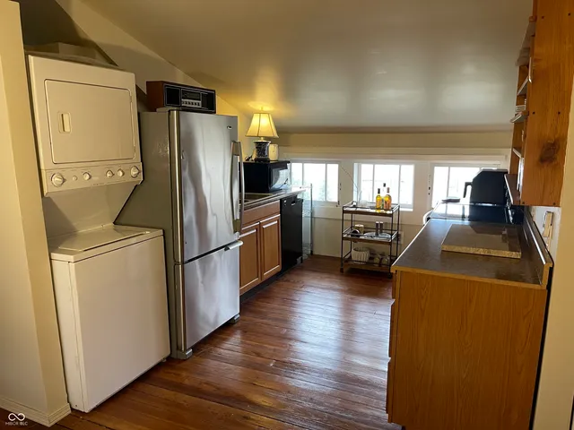 $825,000 | 2814-2830 Ruckle Street, Indianapolis, IN 46205