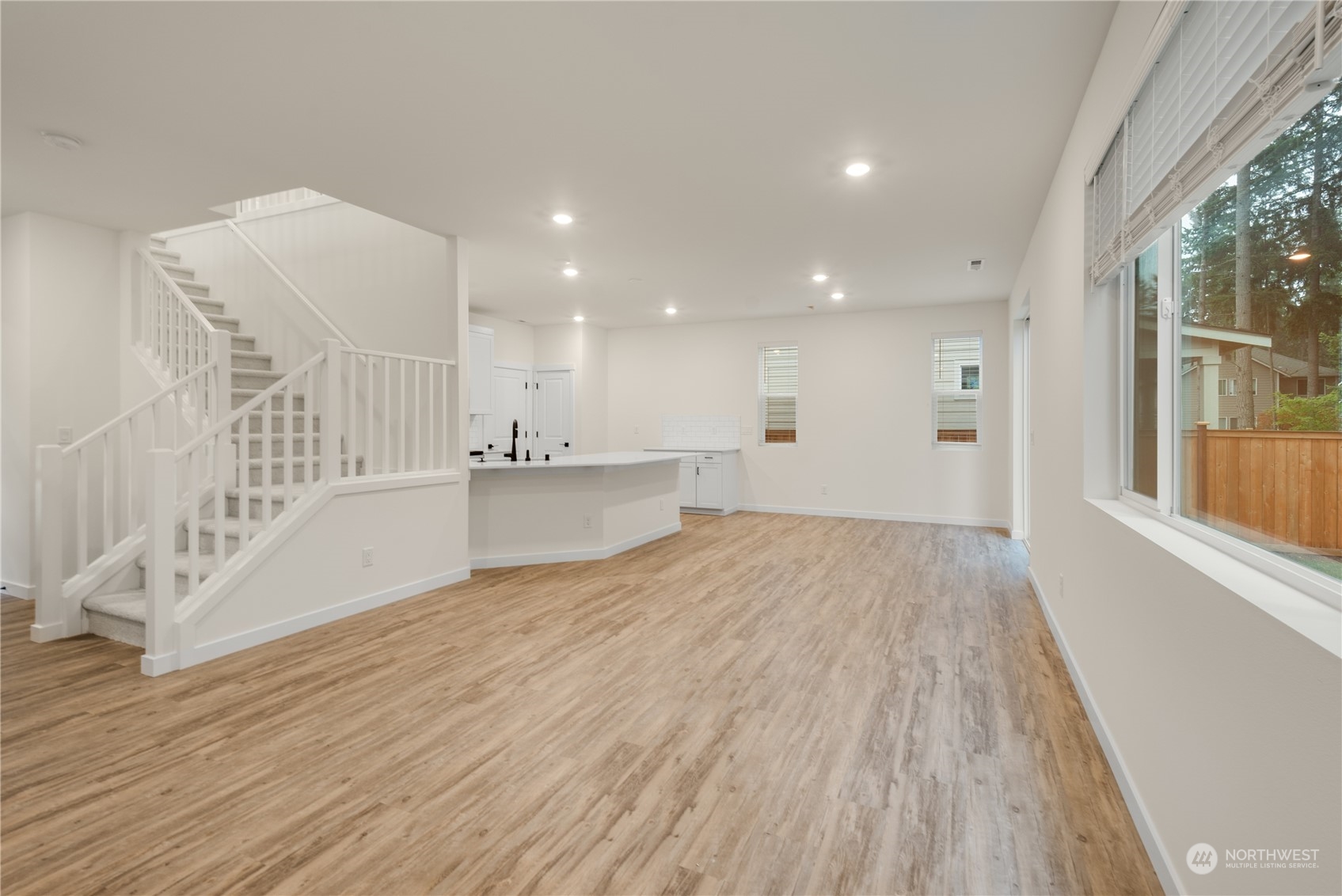 17519 Southeast 252 Place Covington, WA 98042 - Photo 5 of 25