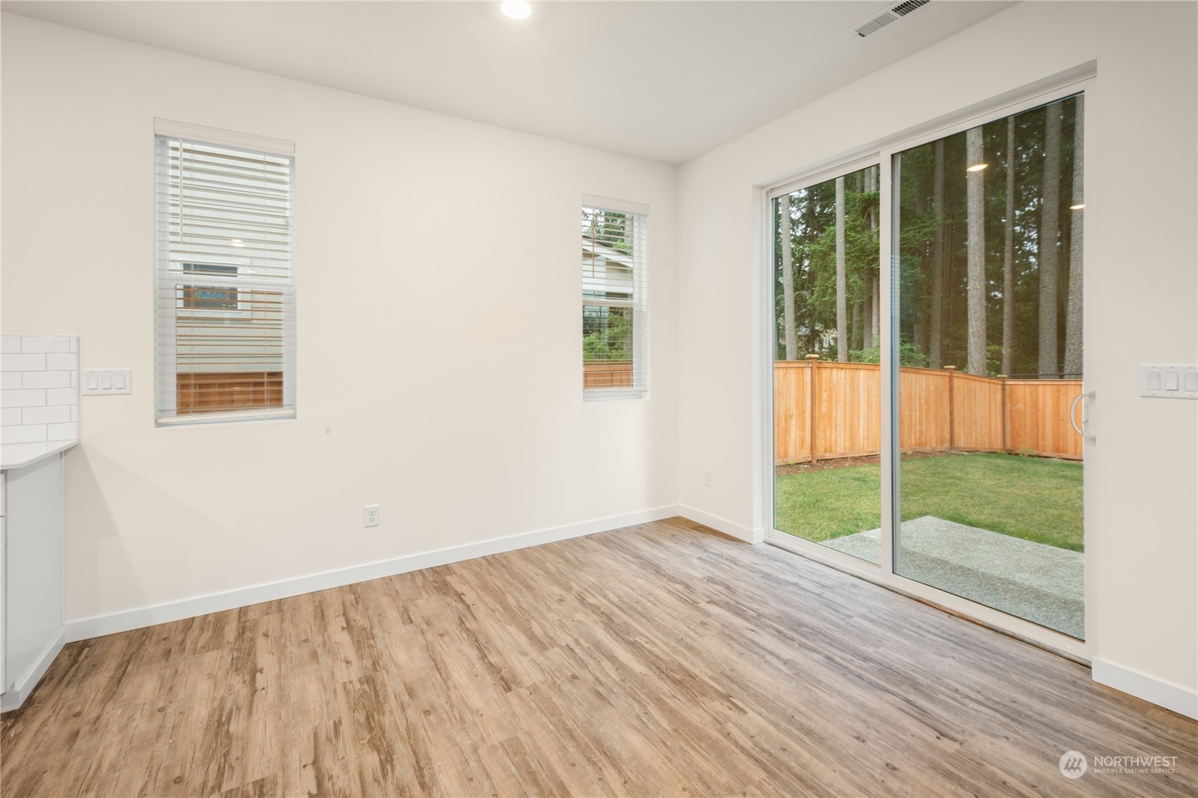 17519 Southeast 252 Place Covington, WA 98042 - Photo 8 of 25