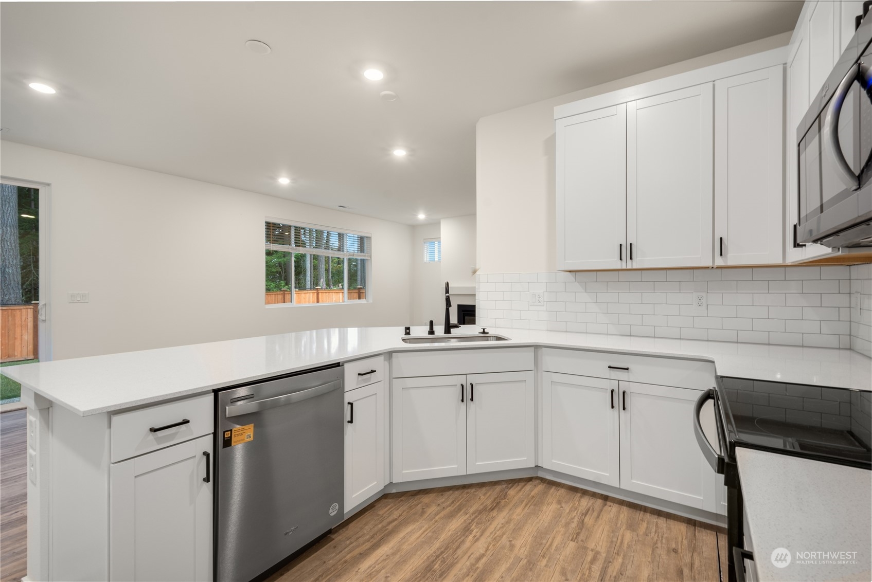 17519 Southeast 252 Place Covington, WA 98042 - Photo 10 of 25