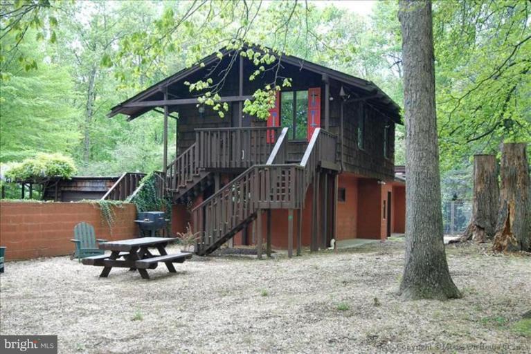 11720 Beall Mountain Road Potomac, MD 20854 - Photo 18 of 18 Guest House