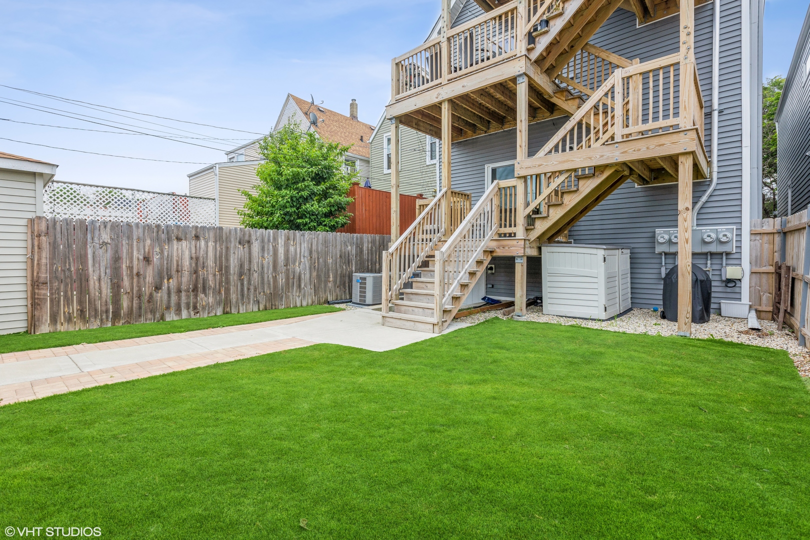 3432 West Melrose Street, Unit 2 Chicago, IL 60618 - Photo 10 of 10 a view of outdoor space yard and deck