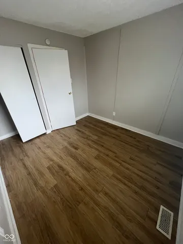 $1,295 | 9413 English Oak Drive, Indianapolis, IN 46235