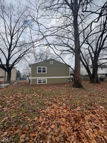 $1,295 | 9413 English Oak Drive, Indianapolis, IN 46235