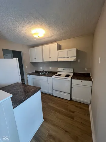 $1,295 | 9413 English Oak Drive, Indianapolis, IN 46235