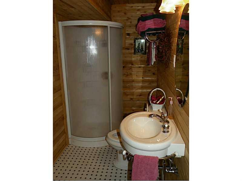 421 Golden Grove Road Economy, PA 15005 - Photo 22 of 25 Full Bath. 421 Golden Grove Road Game Room Bath