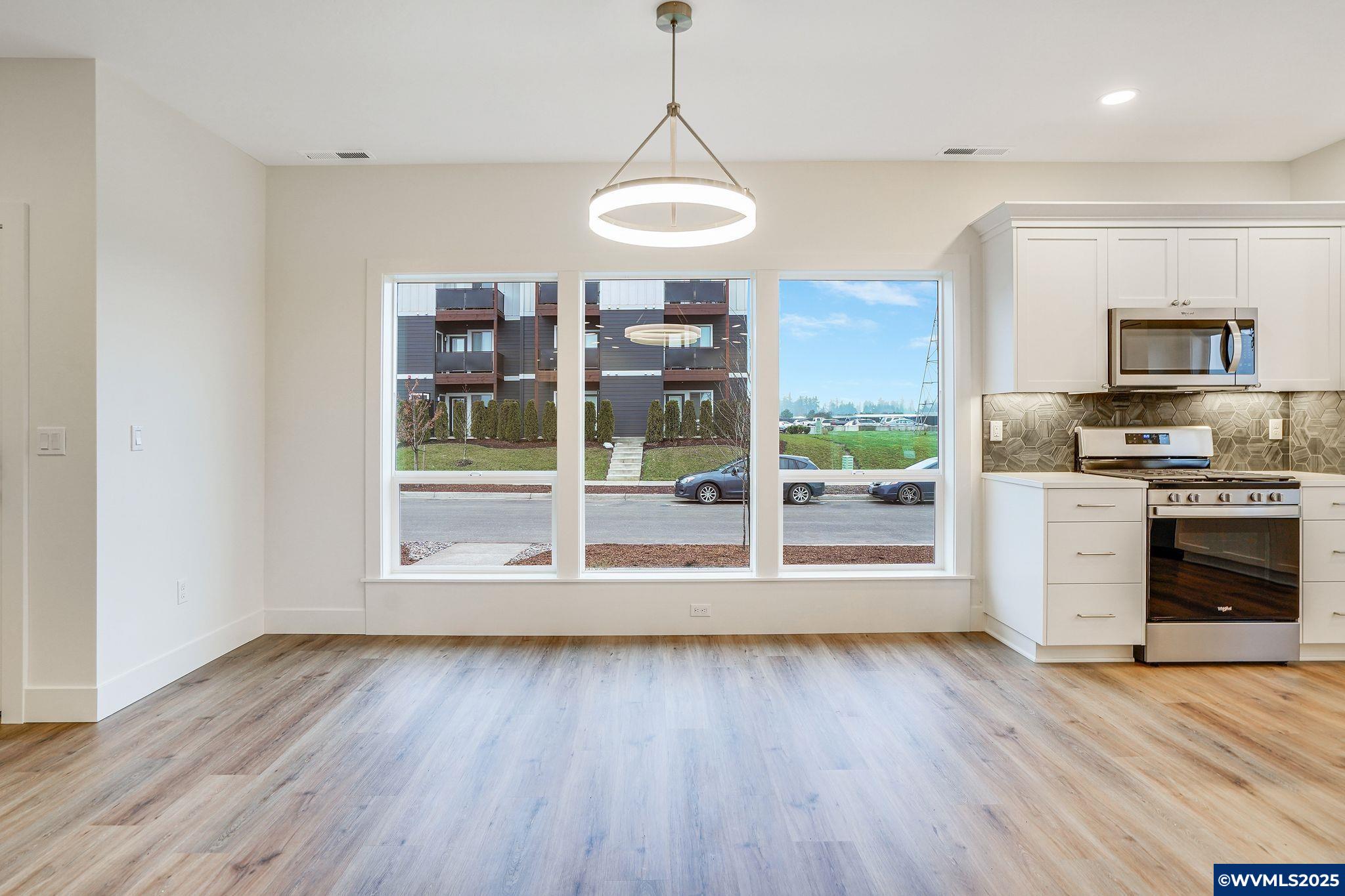 5270 Countryside Street Northeast Salem, OR 97305 - Photo 13 of 44
