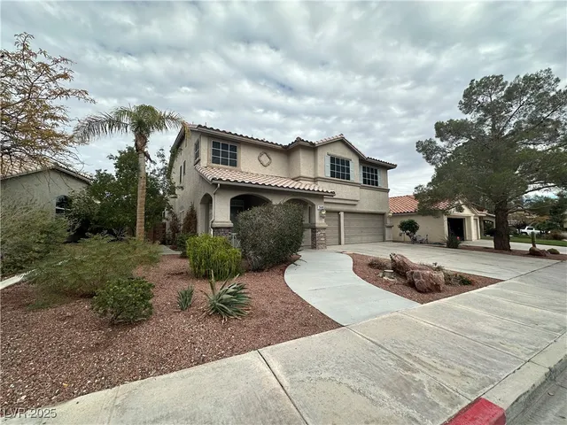 $2,850 | 2566 Golden Bay Court, Henderson, NV 89052