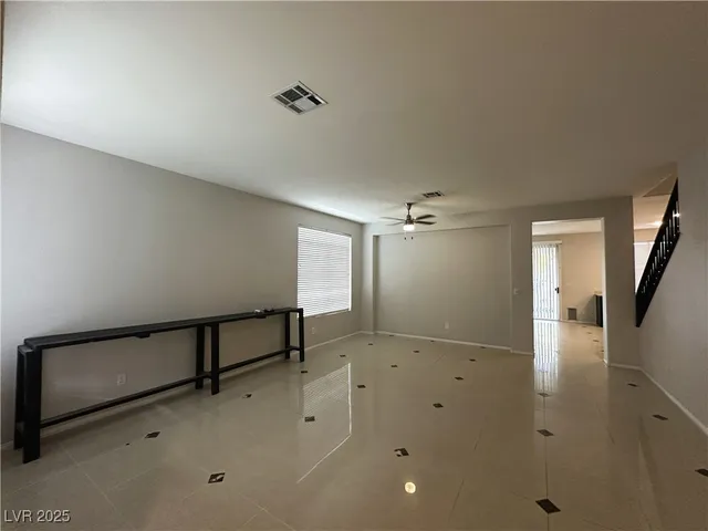 $2,850 | 2566 Golden Bay Court, Henderson, NV 89052