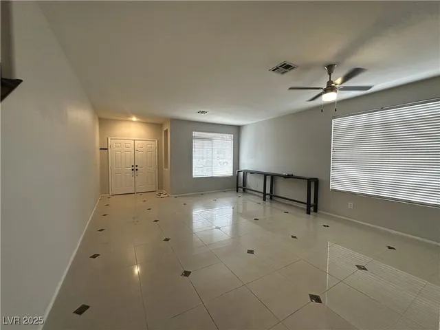 $2,850 | 2566 Golden Bay Court, Henderson, NV 89052