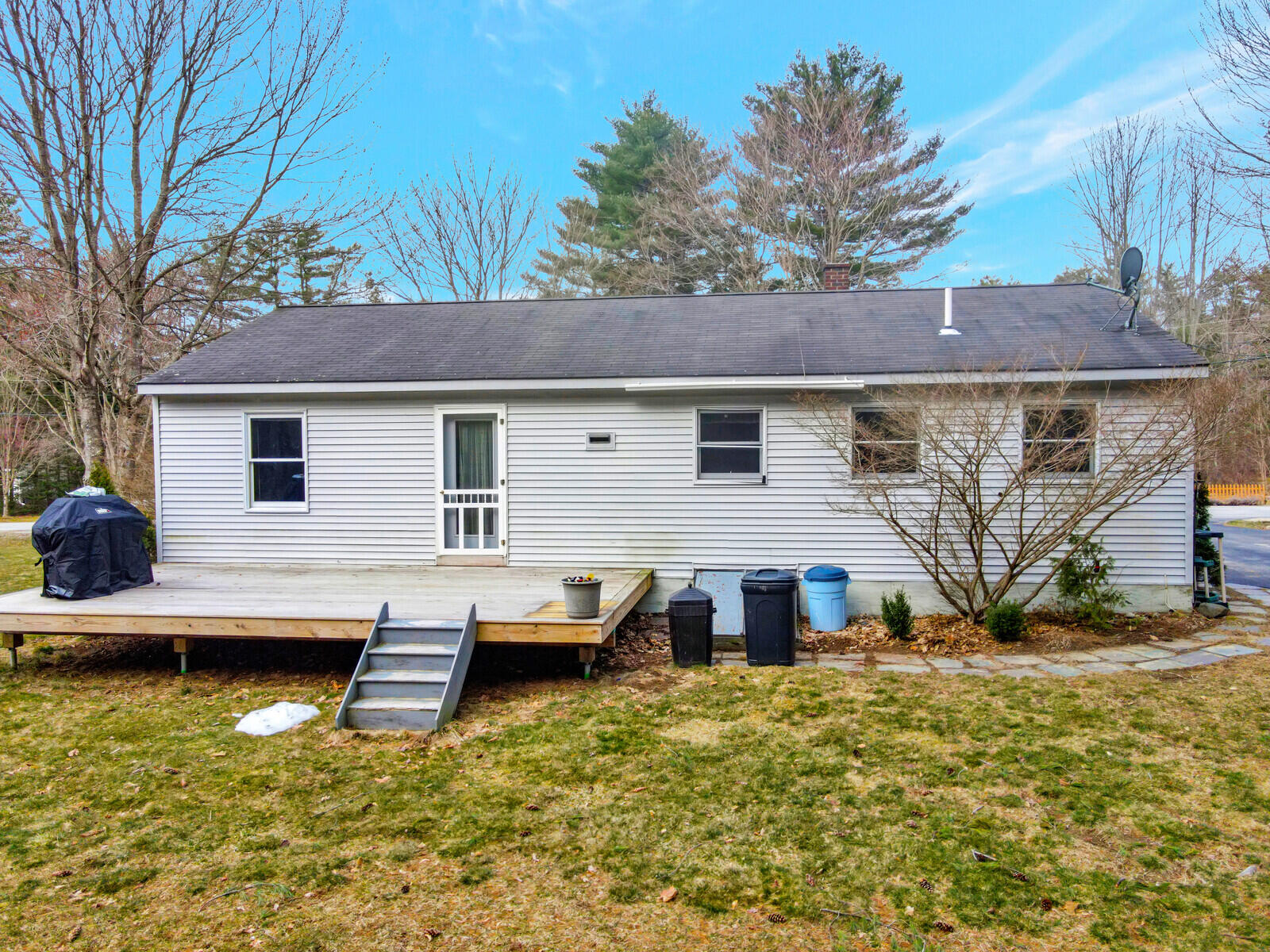 17 West Street Manchester, ME 04351 - Photo 7 of 47 07_DJI_0616_DxO_mls
