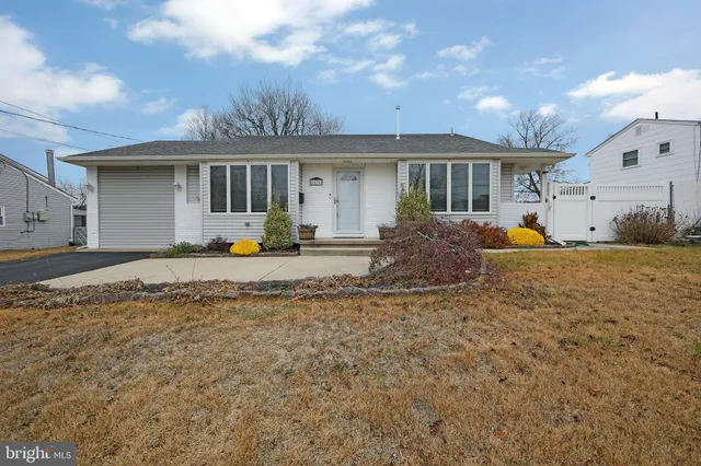 a view of an entryway