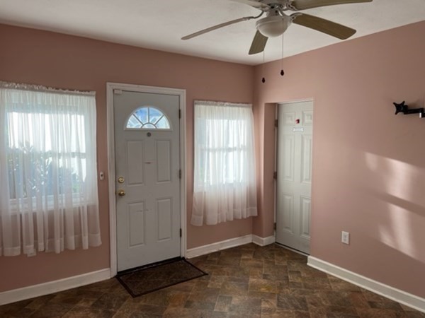 260 Plumtree Road Springfield, MA 01118 - Photo 12 of 25