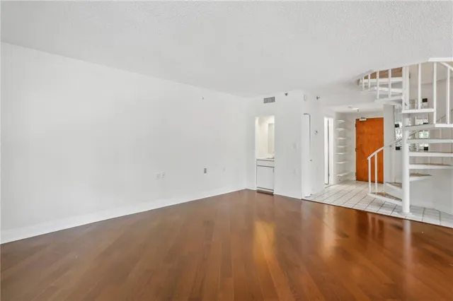 $439,000 | 1130 Piedmont Avenue Northeast, Unit 402, Atlanta, GA 30309