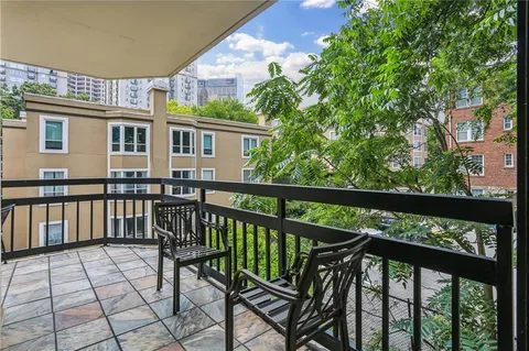 $439,000 | 1130 Piedmont Avenue Northeast, Unit 402, Atlanta, GA 30309