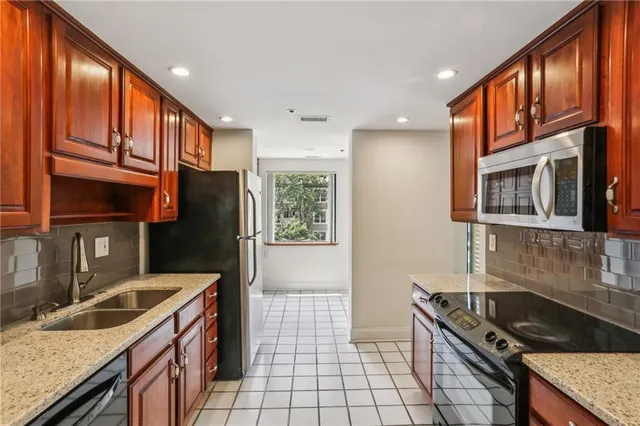 $439,000 | 1130 Piedmont Avenue Northeast, Unit 402, Atlanta, GA 30309