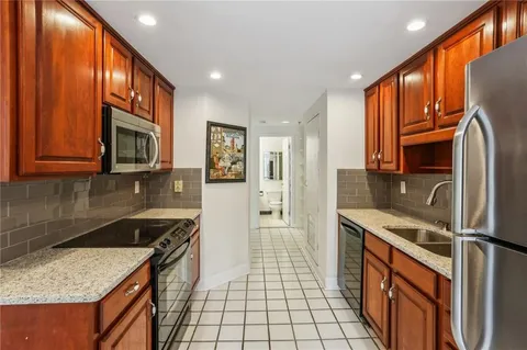 $439,000 | 1130 Piedmont Avenue Northeast, Unit 402, Atlanta, GA 30309
