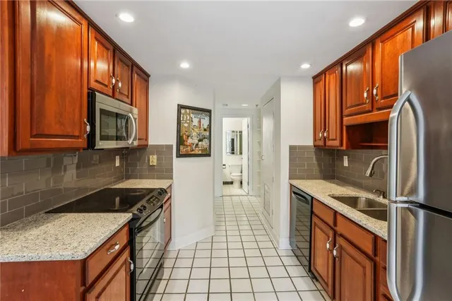 $439,000 | 1130 Piedmont Avenue Northeast, Unit 402, Atlanta, GA 30309