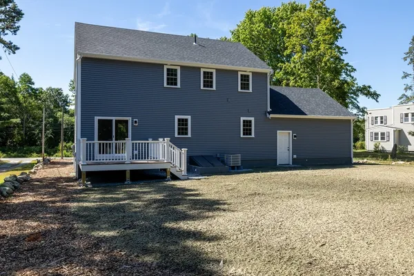 $800,000 | 65 Great Neck Road, Wareham, MA 02571