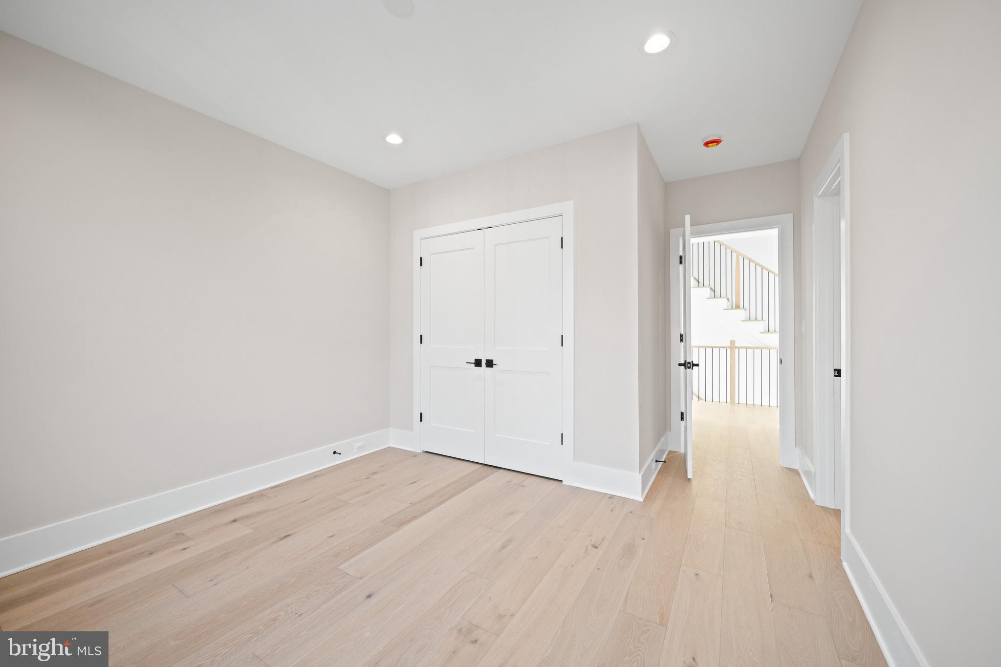 600 29th Road South Arlington, VA 22202 - Photo 24 of 62 a view of hallway with wooden floor