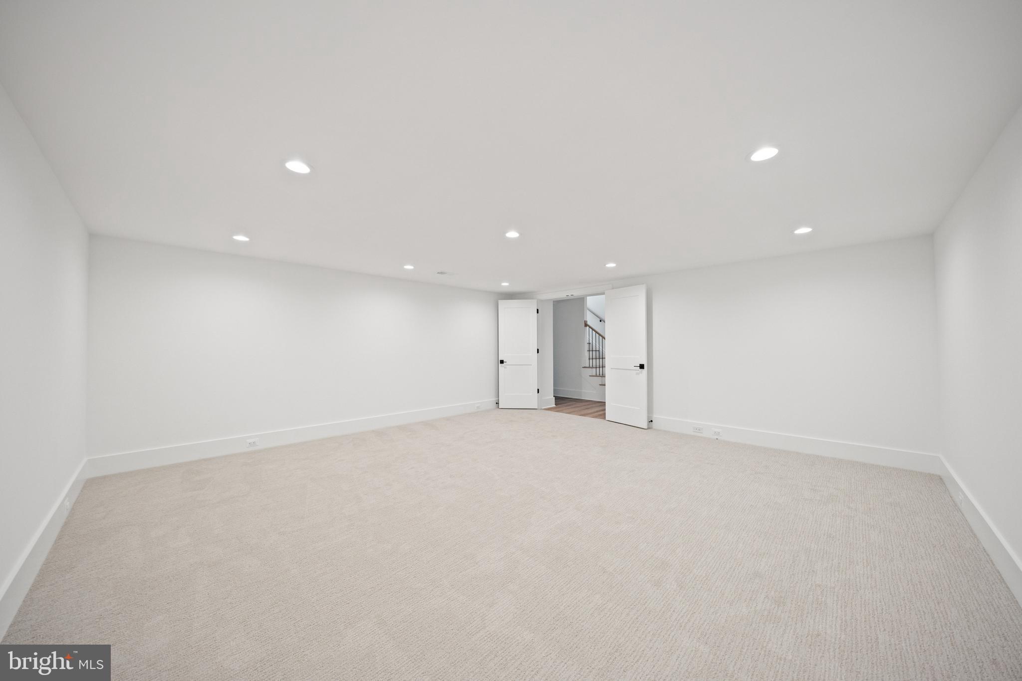 600 29th Road South Arlington, VA 22202 - Photo 49 of 62 a view of an empty room