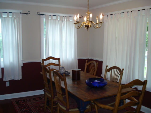 324 East New Lenox Road Pittsfield, MA 01201 - Photo 9 of 15 Dining Room