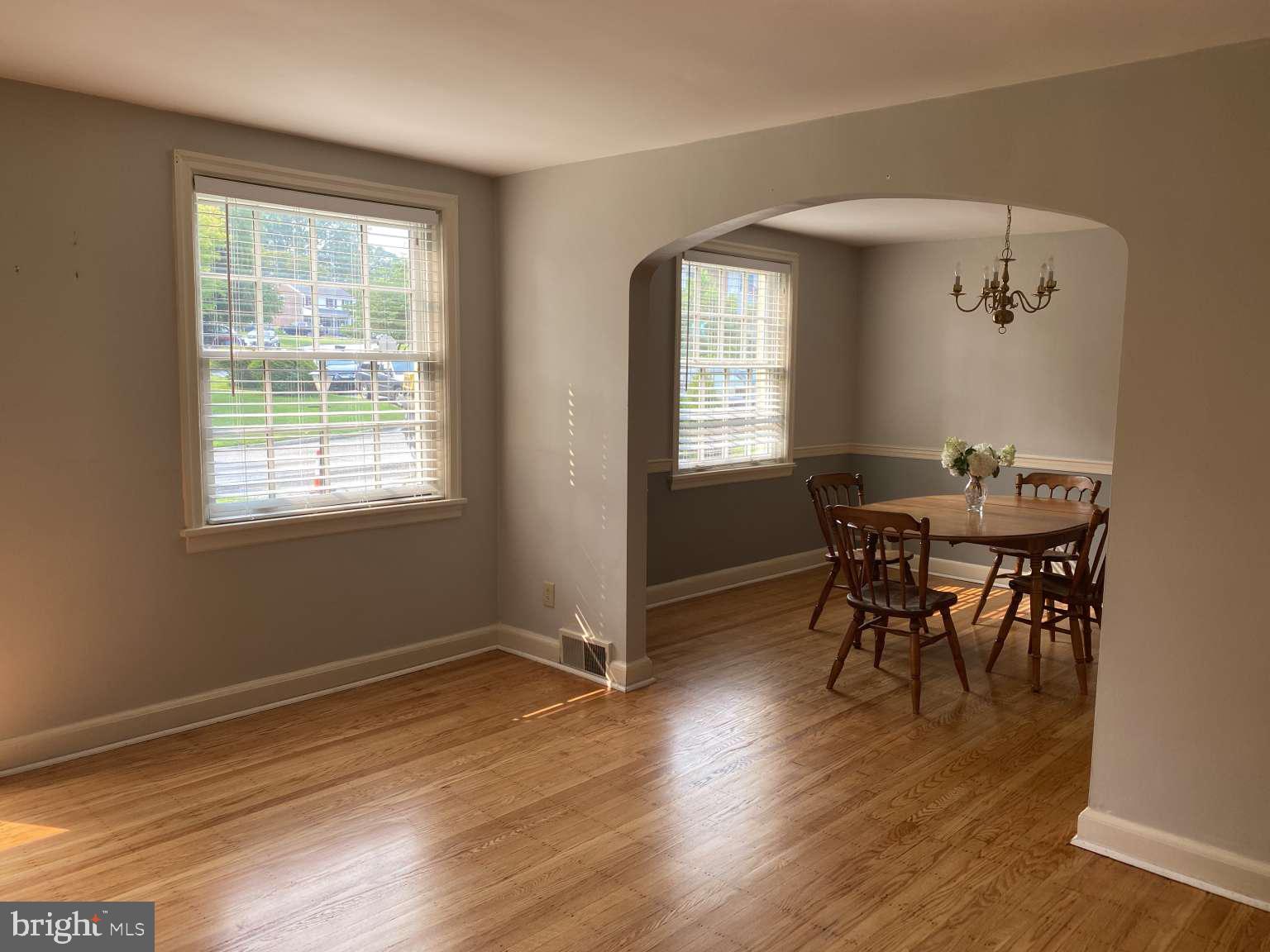 3033 Edmonds Road Lafayette Hill, PA 19444 - Photo 3 of 21 Gallery Image 3