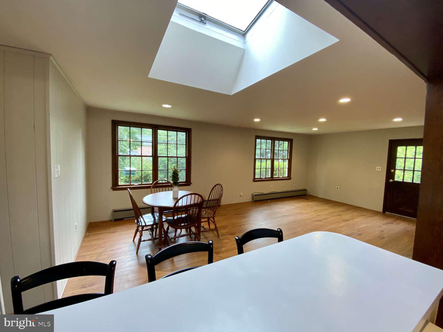 3033 Edmonds Road Lafayette Hill, PA 19444 - Photo 9 of 21 Gallery Image 9