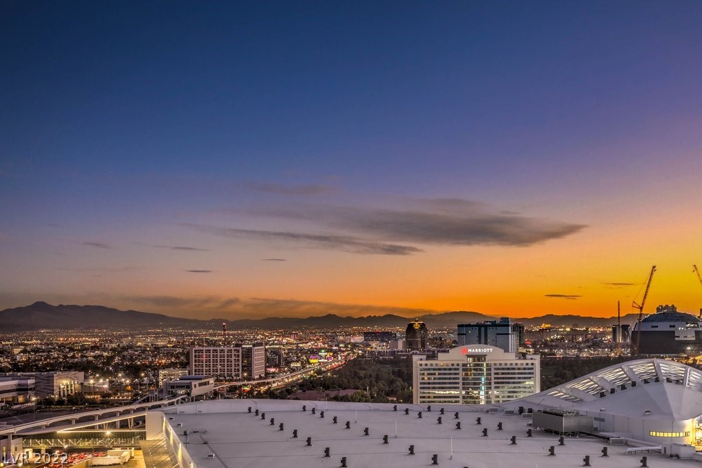 2877 Paradise Road, Unit 2102 Las Vegas, NV 89109 - Photo 17 of 34