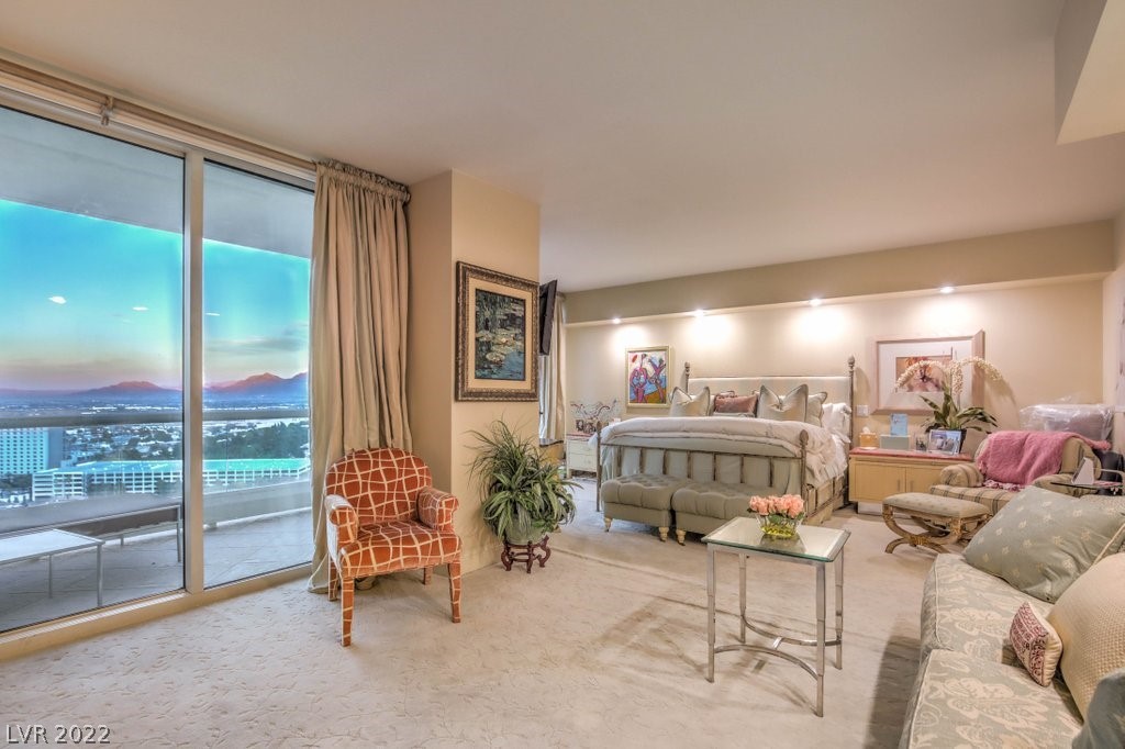 2877 Paradise Road, Unit 2102 Las Vegas, NV 89109 - Photo 25 of 34