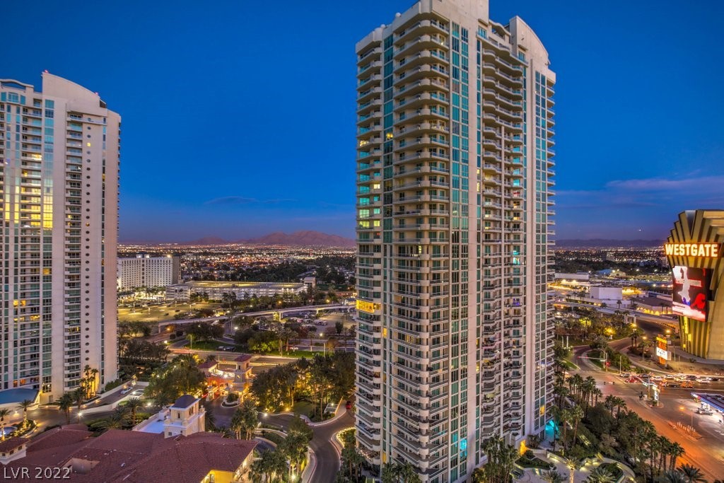 2877 Paradise Road, Unit 2102 Las Vegas, NV 89109 - Photo 30 of 34