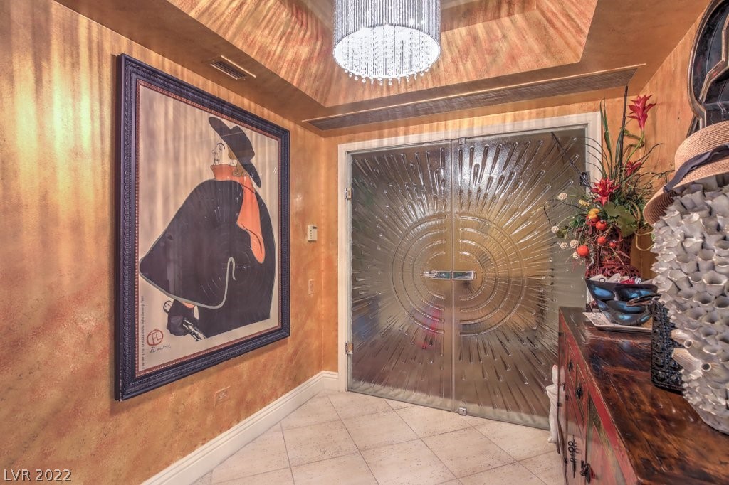 2877 Paradise Road, Unit 2102 Las Vegas, NV 89109 - Photo 6 of 34