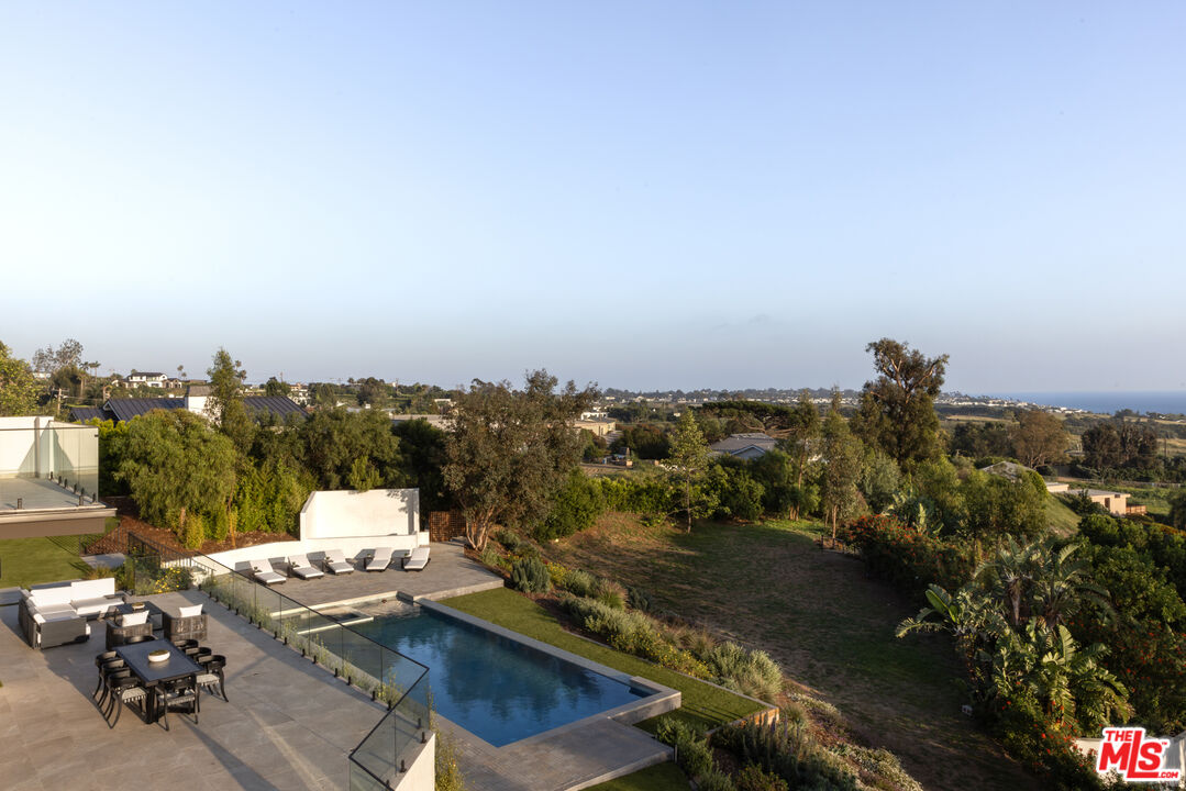 29924 Harvester Road Malibu, CA 90265 - Photo 20 of 30