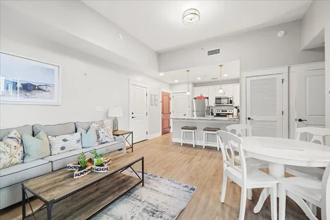 $525,000 | 9300 Baytowne Wharf Boulevard, Unit 133/135, Miramar Beach, FL 32550