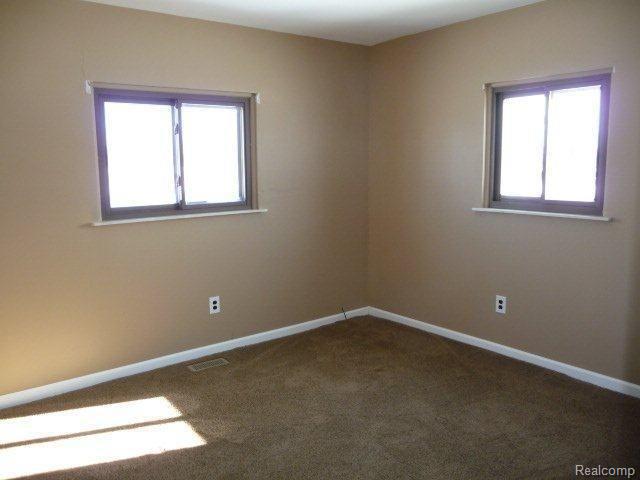 15717 Schultz Road Allenton, MI 48002 - Photo 10 of 15 10