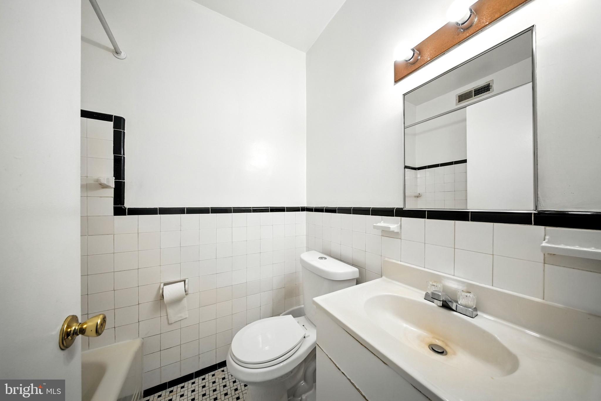 1006 4th Street Northeast Washington, DC 20002 - Photo 7 of 27 Gallery Image 7