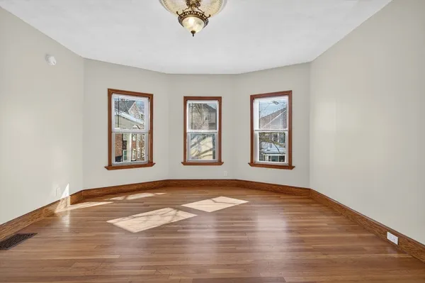 $1,100,000 | 27 Larchmont Street, Boston, MA 02124